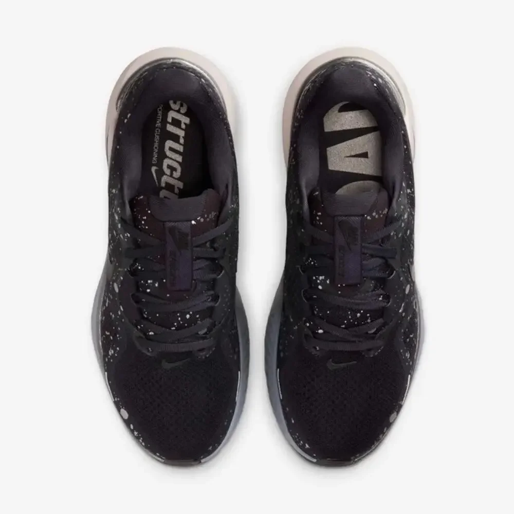 Nike structure 26